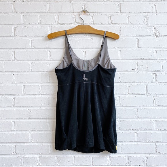 LOLE integrated bra black camisole sports tank - Picture 3 of 3